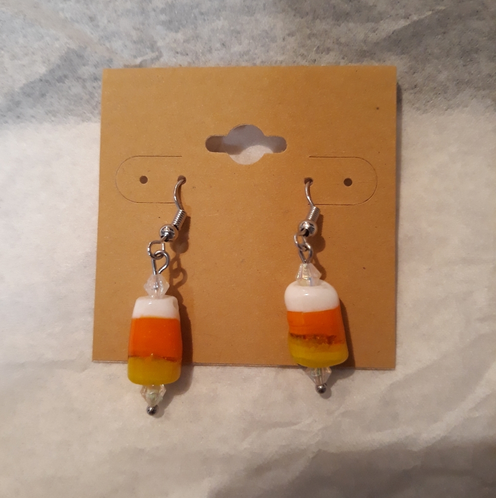 White Orange Yellow Beaded Dangle Earrings Handmade CandyCorn Halloween NEW Cute